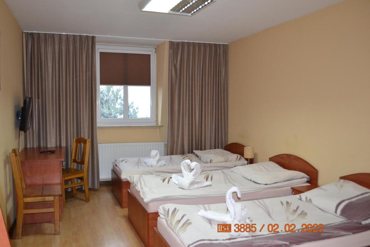 Hotel I Restauracja Jaskolka Alojzow Exteriér fotografie